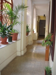 The corridor to the apartment